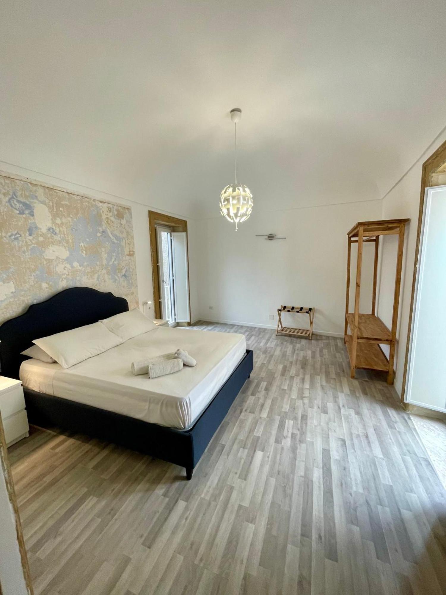 Ortyki Apartment Syracuse Exterior photo